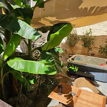 Utopia Luxury - Old Town Апартаменти