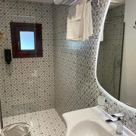 Utopia Luxury - Old Town Apartment Rhodes City