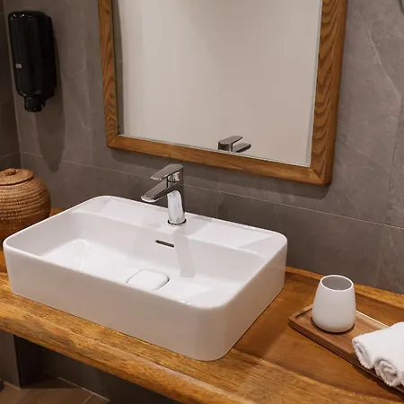 דירה Utopia Luxury - Old Town עיר רודוס