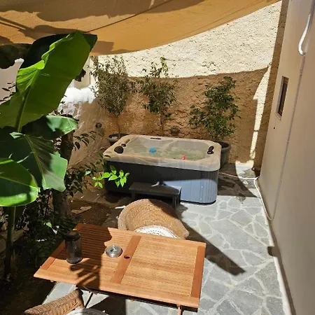 דירה Utopia Luxury - Old Town