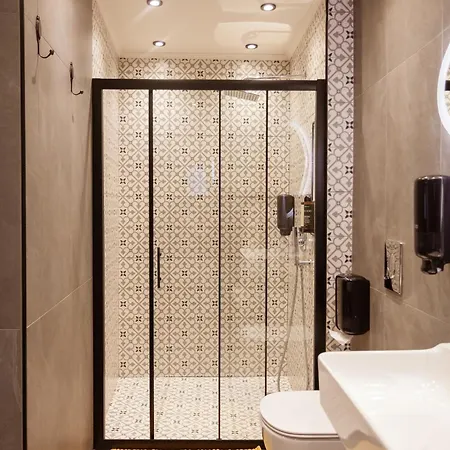 Utopia Luxury - Old Town דירה