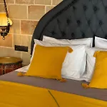 Utopia Luxury - Old Town Apartament Rhodes City