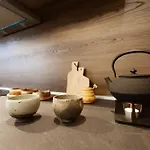 Utopia Luxury - Old Town *